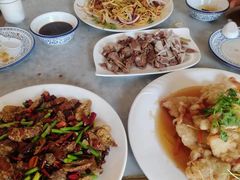 -东北菜冰城一家人