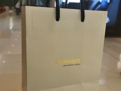 -Laderach 莱德拉(上海环贸iapm店)