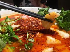 云南杨林酸菜鱼-云海肴·汽锅鸡·云南菜(美罗城店)