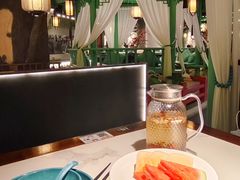 -荷塘秋月·本帮江浙菜(国权路店)