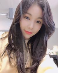 -AYO SALON