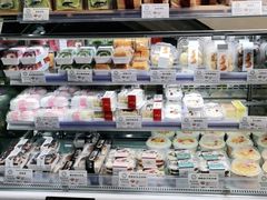 零售区-金色麦甜糕点(面包.蛋糕.华苑店)