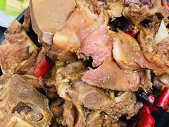 -宝瑞门钉肉饼店