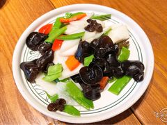-云海肴·汽锅鸡·云南代表菜(天山百盛优客店)