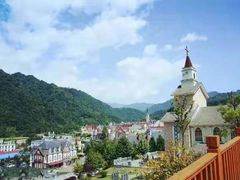 -四川省成都市彭州市白鹿镇