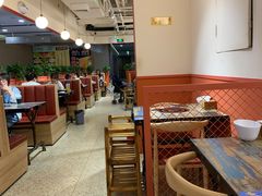 大堂-鸡遇虾煲干锅火锅(小寨金莎店)