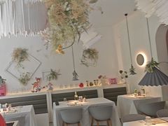 -春树下·树屋花房西餐厅(罍街AS1980店)