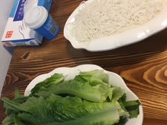 -食爺炭炉鸡煲·烧烤