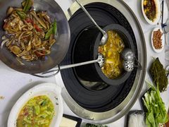 -南渝食府.墨脱石锅松茸鸡