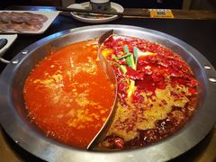-沸炉重庆老火锅(军事博物馆店)