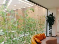 -英派斯健身旗舰店(海信国际中心馆)