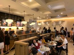 大堂-星巴克臻选(广州沙面店)