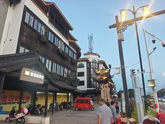 -张家港凤凰山景区恬庄古街