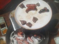 -明洞阿姨·韩式酱蟹烤肉·创意料理(三元桥店)