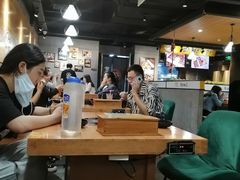 -肥肥虾庄·金牌油焖大虾(杨园滨江时代walk店)