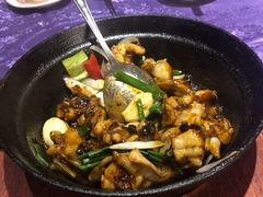 啫啫牛蛙煲-惠食佳·朱雀(东方商厦店)