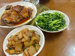 -芦茨金富饭庄·25年老字号·专做稻草鸡