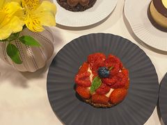 -潮一不贰·法式甜品·生日蛋糕·西式简餐(外滩店)