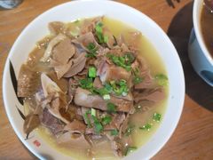 -吴越荣记苏州菜·松鼠桂鱼100%活鱼现做(斜塘老街店)