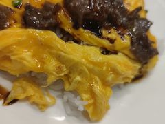 牛肉滑蛋饭-有章牛杂(石厦店)