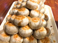 鲜肉月饼-长发西饼(临顿路店)