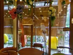 -小苍兰风铃草·礼物蛋糕(沈阳店)