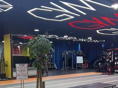 -成杰格斗·拳击·柔术·防身术(建设路店)