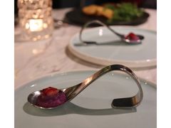 -La Mer Restaurant & Lounge