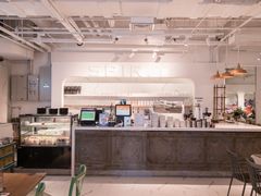 -灵意咖啡·西班牙美食(汕头金平万达广场店)