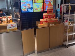 -麦当劳(中山公园龙之梦店)