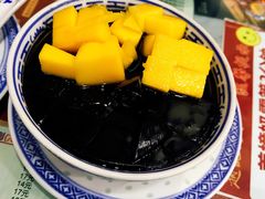 -赵记传承特色牛奶甜品(泉城广场店)