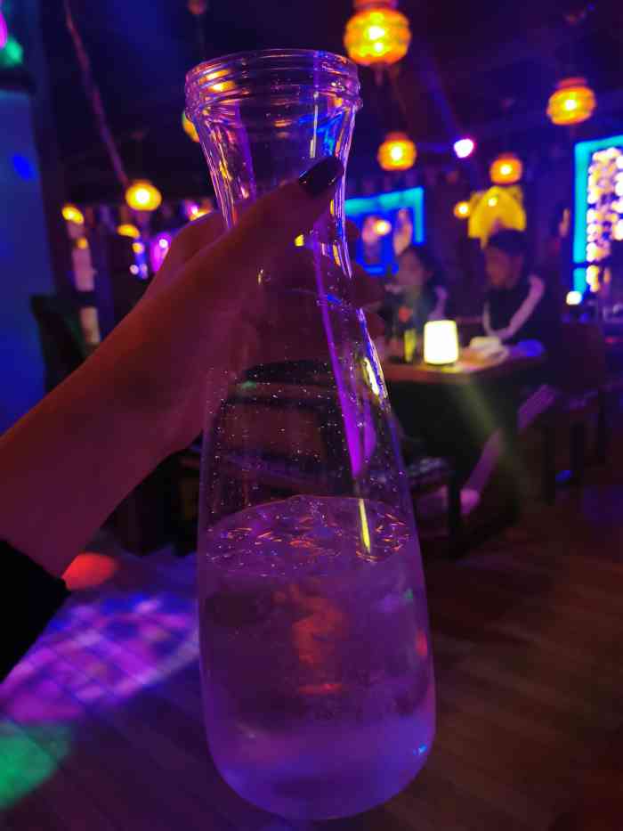 芭堤雅小酒馆图片