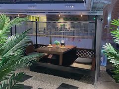 -查特花园美食广场(西单大悦城店)