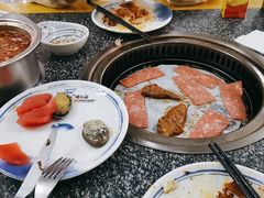 -锤头鲨毛肚海鲜烤肉自助餐厅(国购广场店)