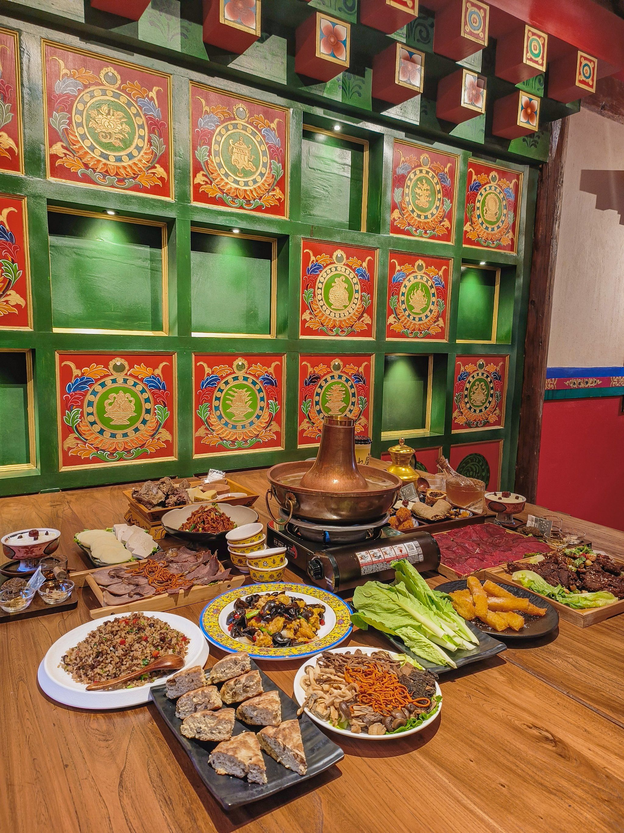 藏式秘境美食🏰 青稞藏餐厅,景美食也美