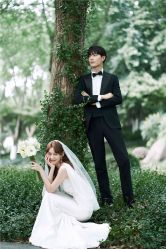 -易摄影婚纱摄影工作室