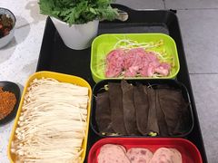 -钢管厂五区小郡肝串串香(南山店)