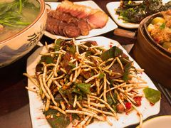 -罗氏豆花饭庄·川菜·土火锅·豆花(卡都花苑店)