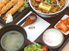 王者双拼丼-桃花丼烧肉饭(凯丹商场店)
