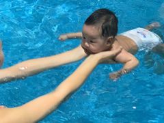 -爱睿思儿童早教亲子游泳(万象城店)