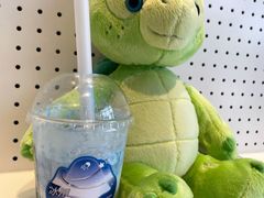 -喜茶(迪士尼小镇·平行宇宙店)