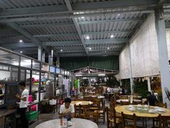 大堂-清水湾3号(东方小周海鲜店)