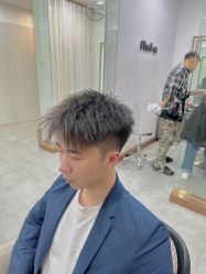 -FIND·M salon