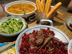 -叶派龙虾•招牌香辣蟹·海鲜(中海国际店)