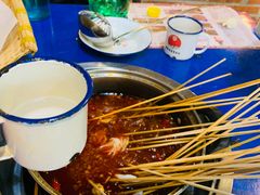 -马路边边串串香形象店(磐石路店)