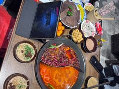 -萍姐火锅·公路夜市(南京弘阳广场店)