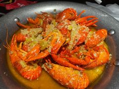 金汤蒜香-阿青龙虾(新城店)