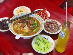 红烧牛三宝面-金杨拉面王小吃面馆·牛三宝面·红烧牛肉粉