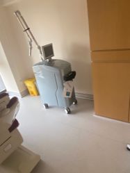 -臻悦医疗美容整形门诊部