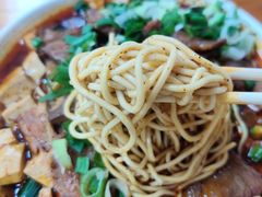 -汪胖子襄阳牛肉面(华丰路店)